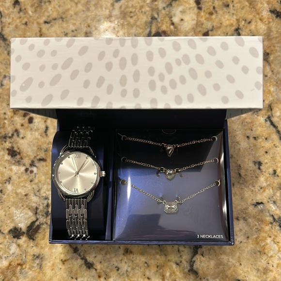 Bon Voyage Jewelry - Jewelry Set